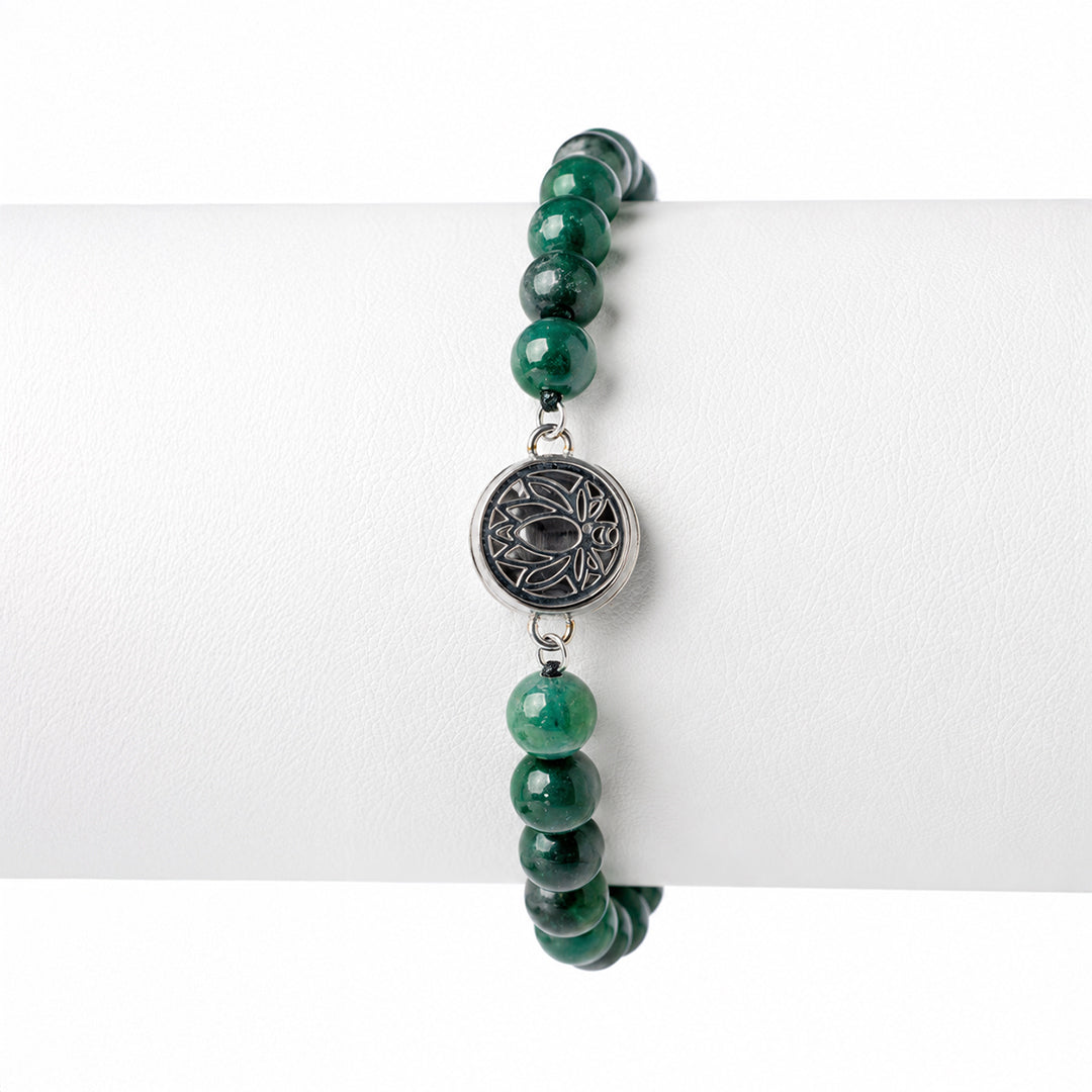Forest Jade with Silver Touch – Silver Charm
