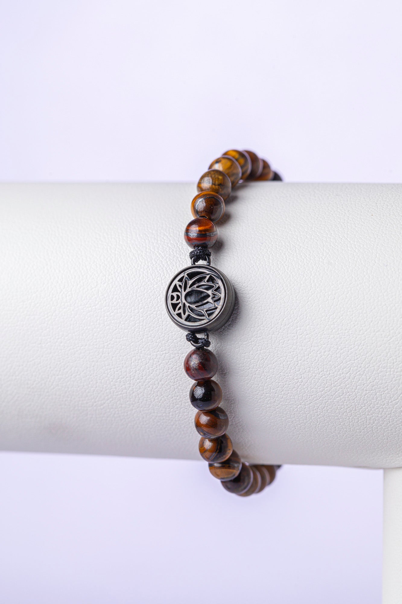 Tiger Eye Edition – Black Charm