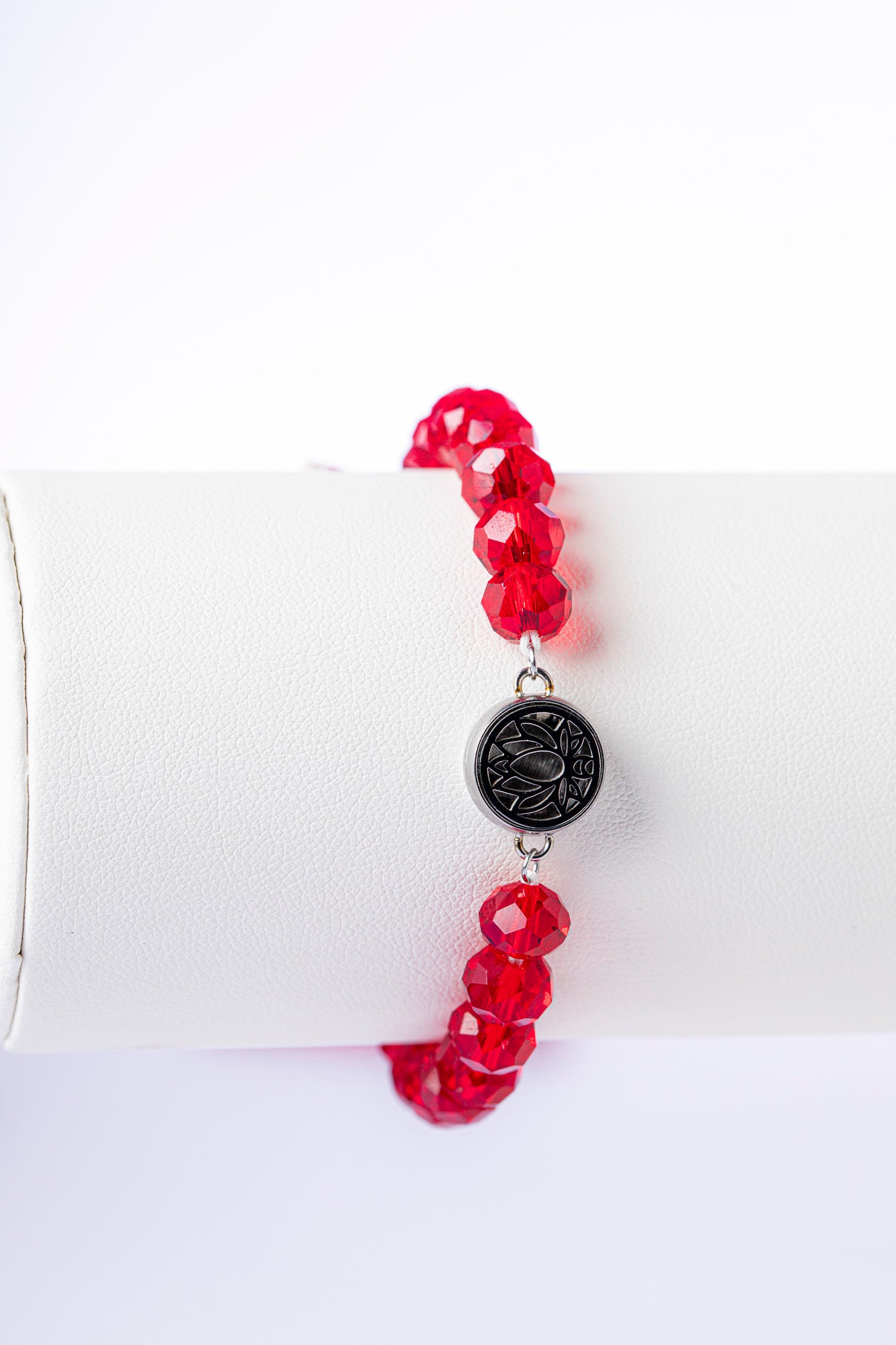 Ruby Glow Edition – Silver Charm