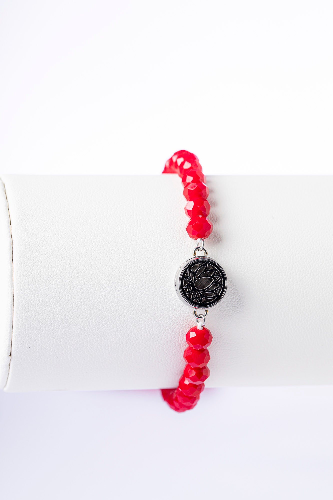 Red Blush Edition – Silver Charm